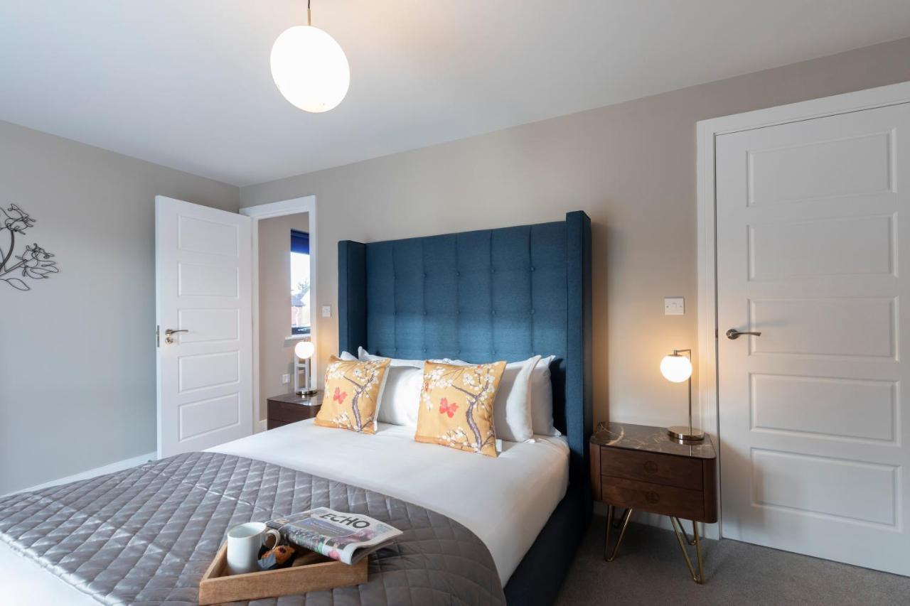 Elliot Oliver - Luxurious Two Bedroom Apartment With Parking 格洛斯特 外观 照片